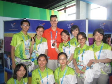 Patrick Murphy with Volunteers at CIFP Booth